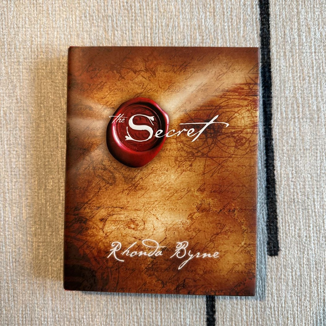 The Secret: Rhonda Byrne: 9781582701707: : Books