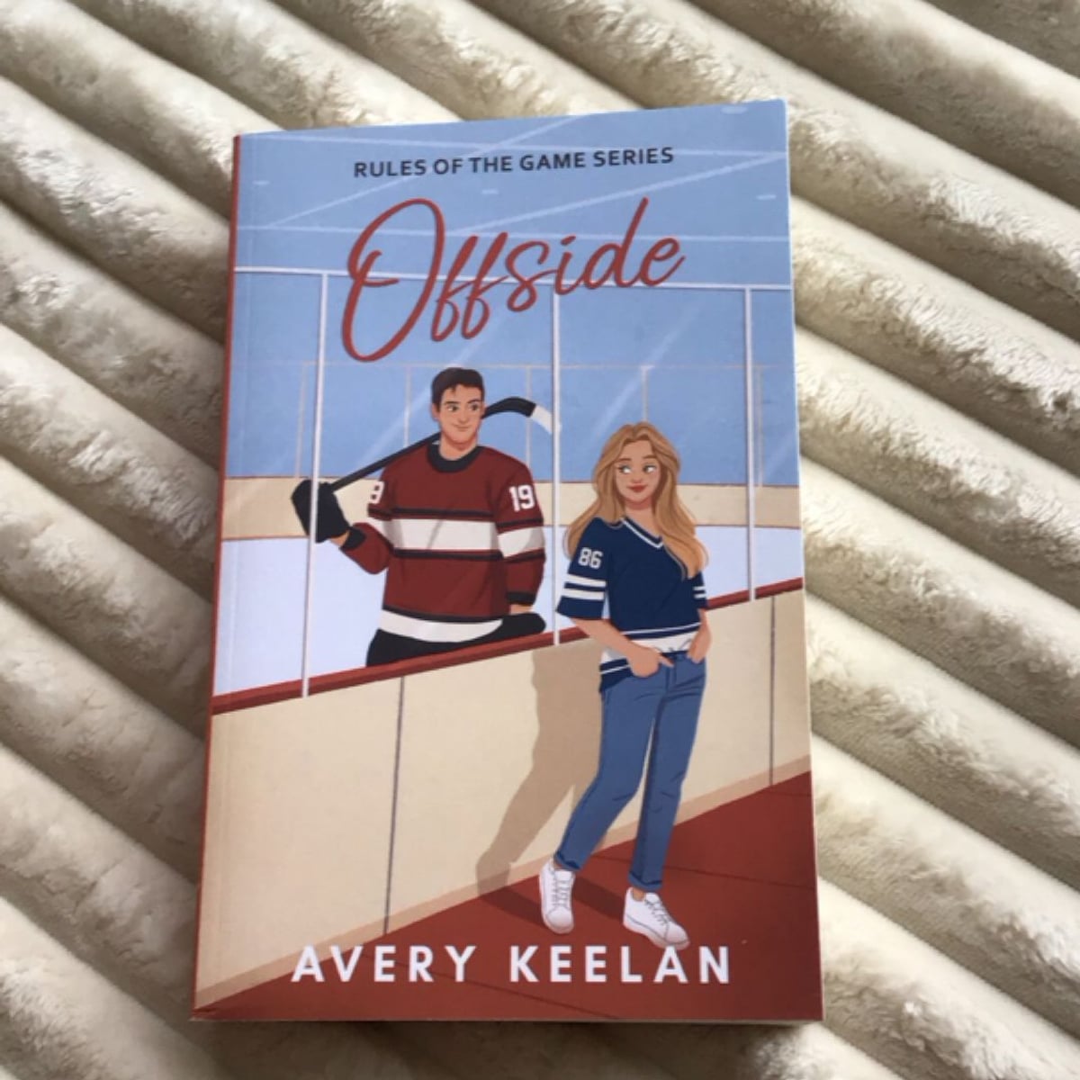 Offside by Avery Keelan, Paperback | Pangobooks