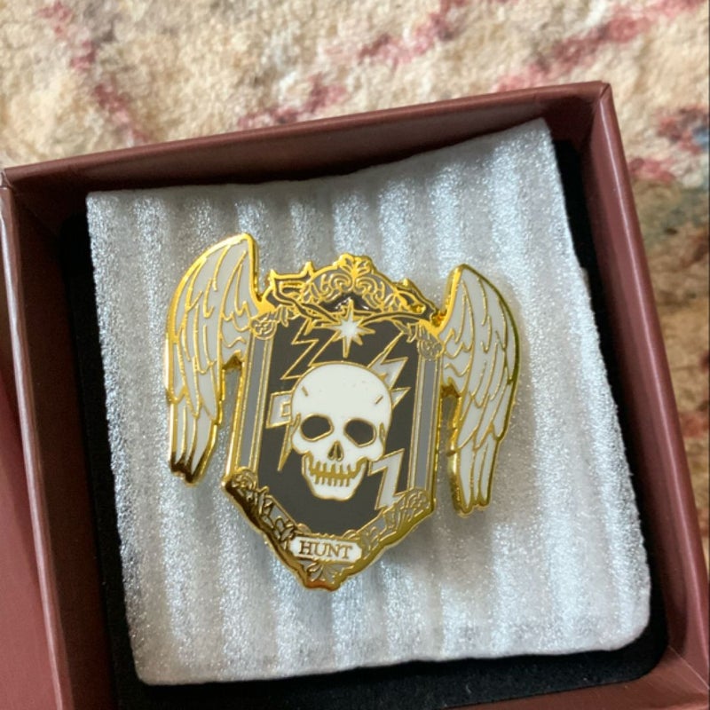 Crescent city pin