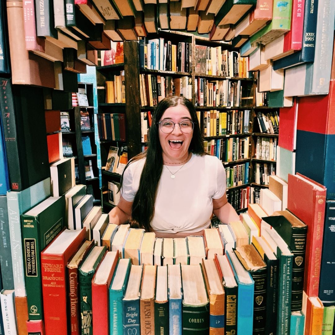 Vic’s Book Nook