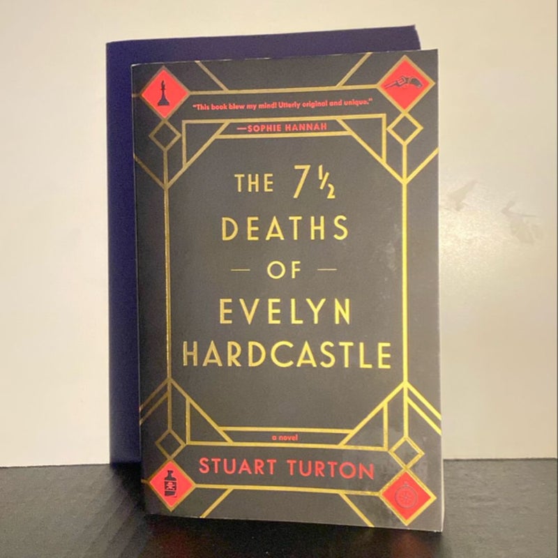 The 7½ Deaths of Evelyn Hardcastle