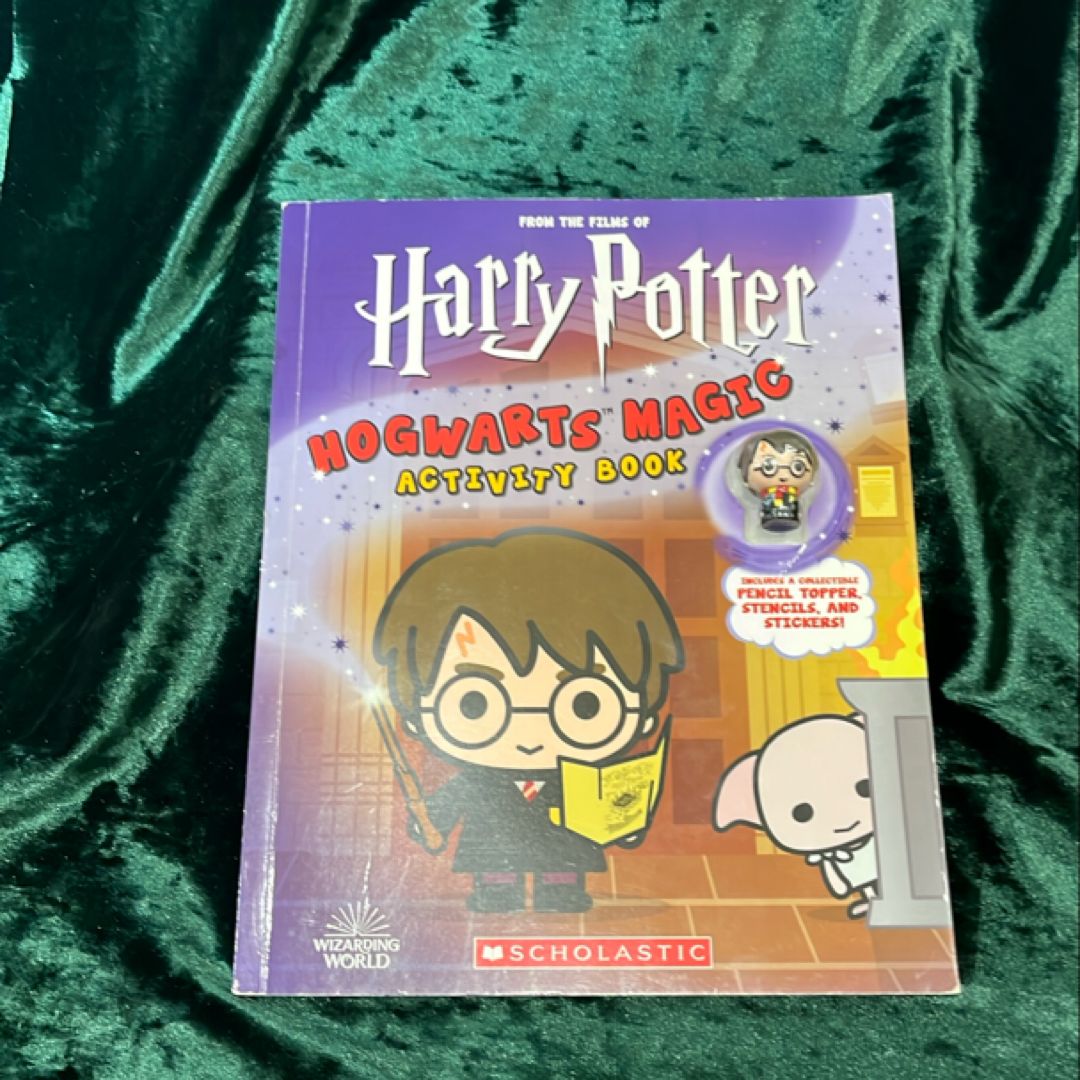 Harry Potter: Hogwarts Magic! Book with Pencil Topper
