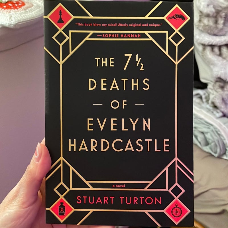 The 7½ Deaths of Evelyn Hardcastle