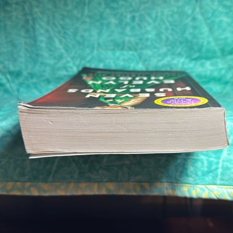 The Seven Husbands of Evelyn Hugo