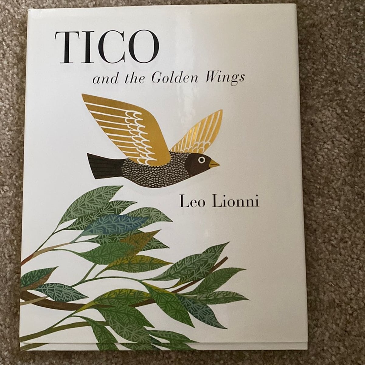 Tico and the Golden Wings by Leo Lionni
