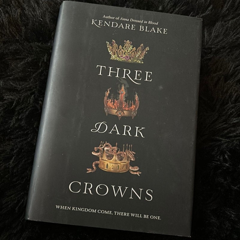 Three Dark Crowns