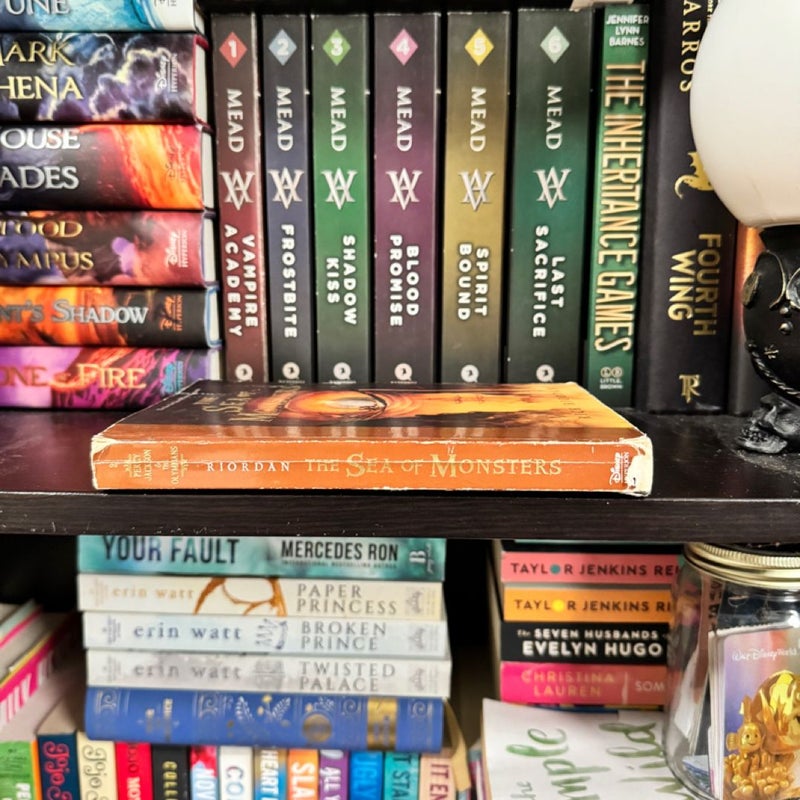 Percy Jackson and the Olympians, Book Two the Sea of Monsters (Percy Jackson and the Olympians, Book Two)