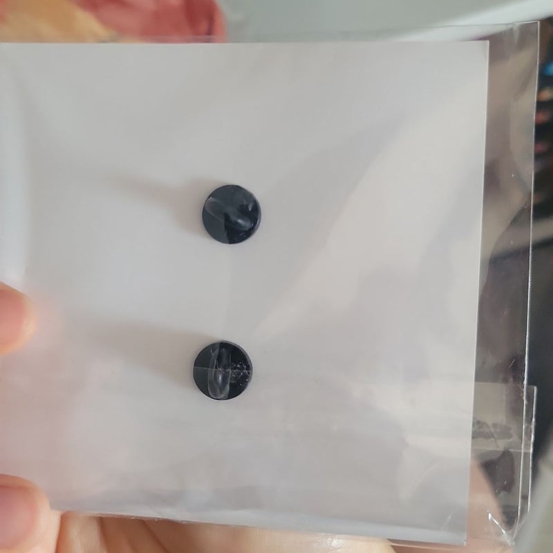 Fae Crate Cordelia plush and pin