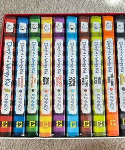 Diary of a Wimpy Kid Box of Books (Books 1-10)