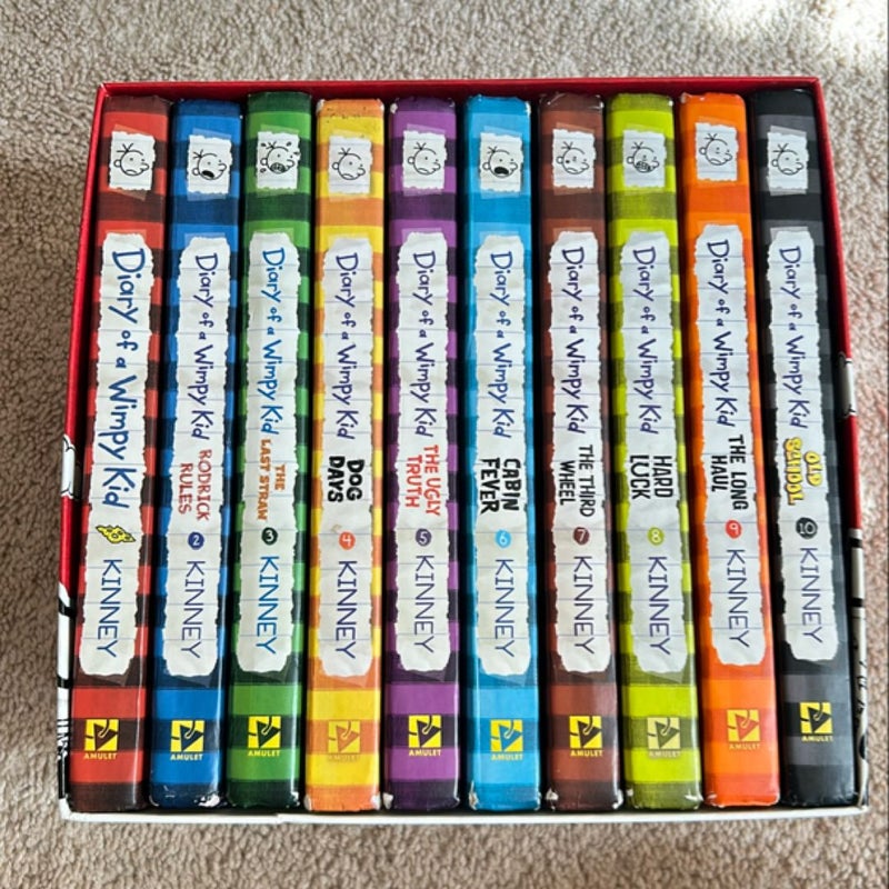 Diary of a Wimpy Kid Box of Books (Books 1-10)