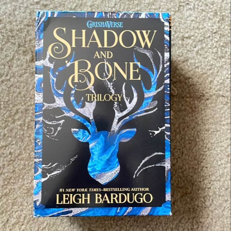 The Shadow and Bone Trilogy Boxed Set