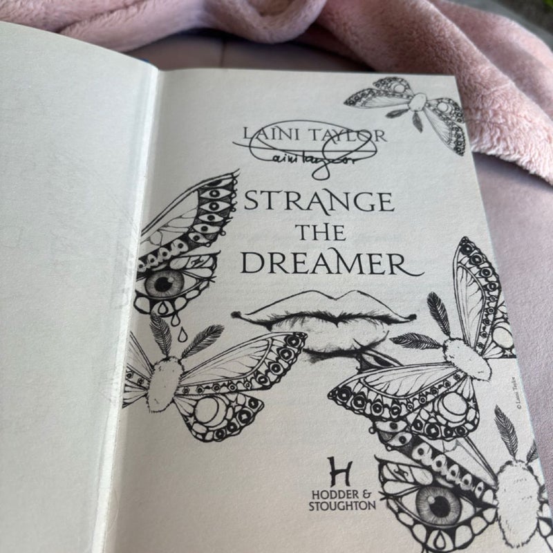 Strange the Dreamer