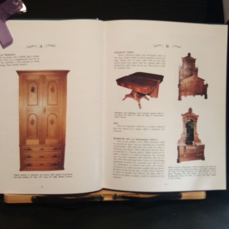Collectors Encyclopedia of American Furniture