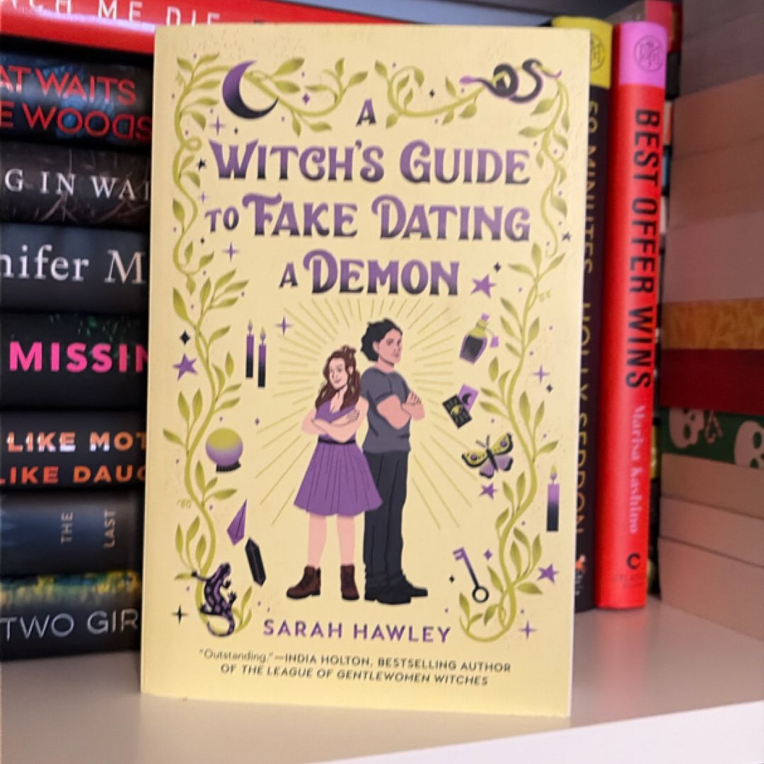 A Witch's Guide to Fake Dating a Demon