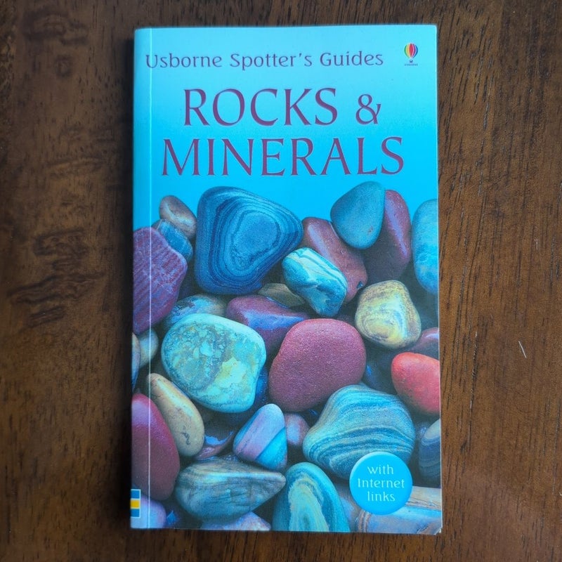 Rocks and Minerals Spotter's Guide