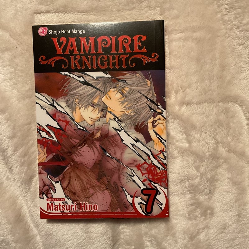 Vampire Knight, Vol. 7