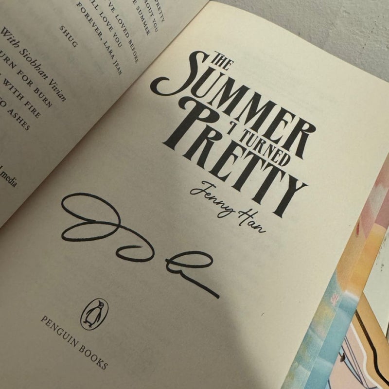 Fairyloot The Summer I Turned Pretty SIGNED 