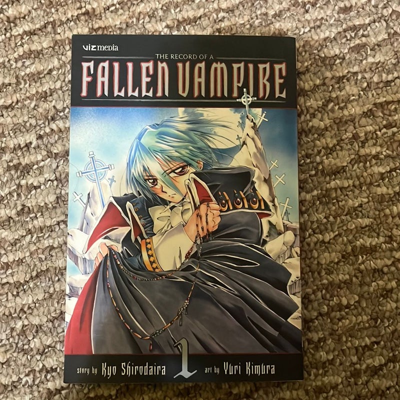 The Record of a Fallen Vampire, Vol. 1