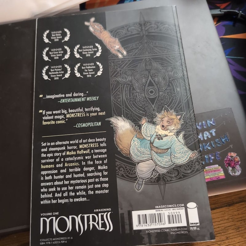 Monstress volume 1