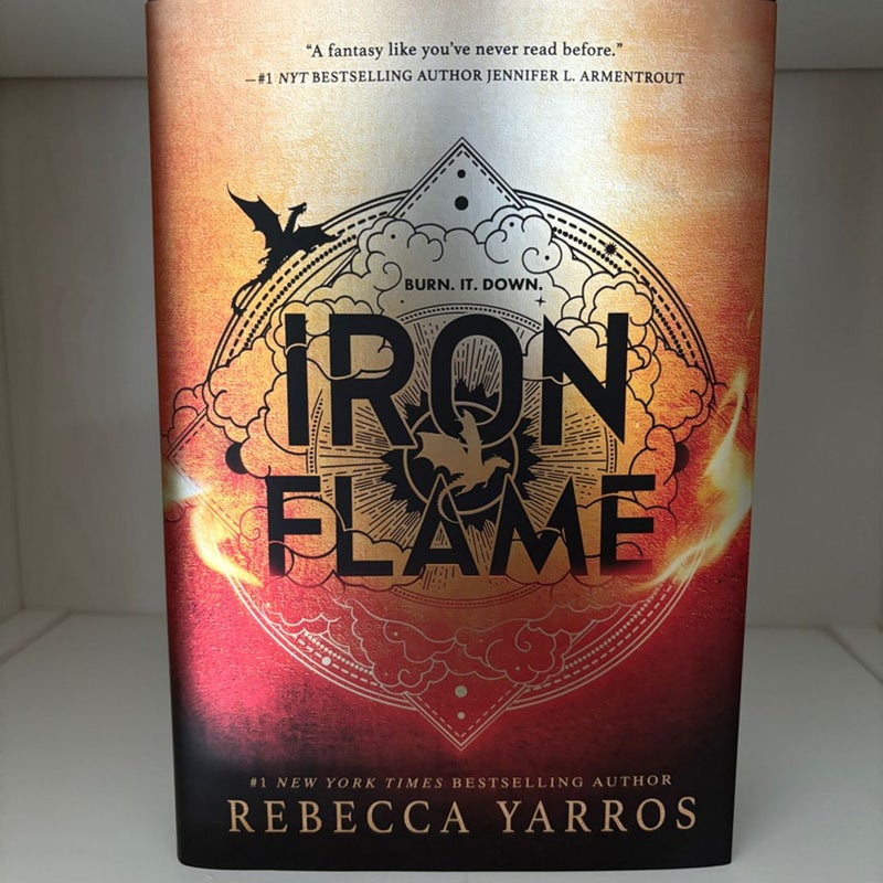 PREORDINE Iron Flame Rebecca Yarros Libro personalizzato con