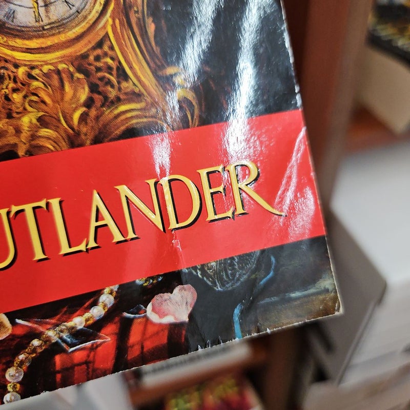 Outlander *Vintage 90s Edition*
