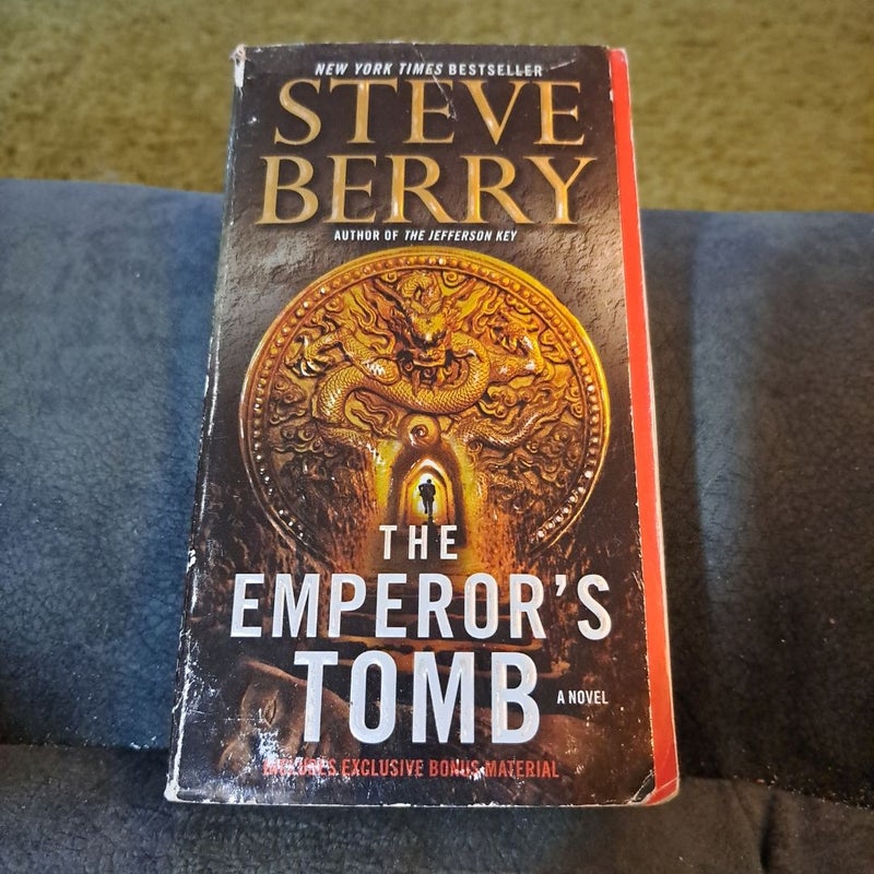 The Emperor's Tomb (with Bonus Short Story the Balkan Escape)