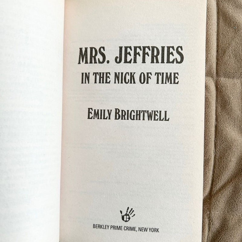 Mrs. Jeffries in the Nick of Time  2282