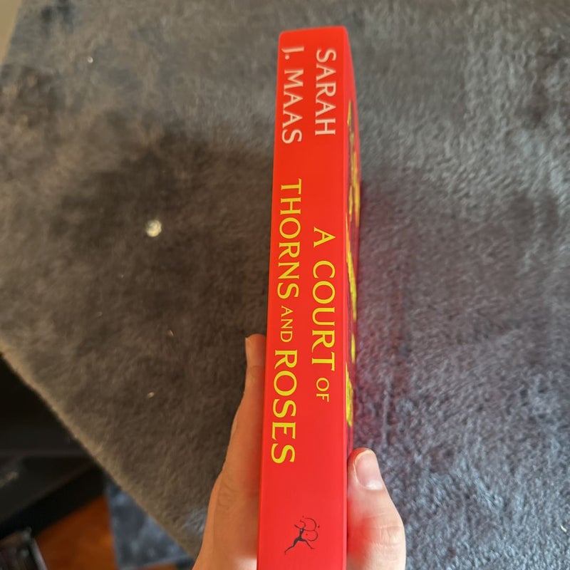 A Court of Thorns and Roses
