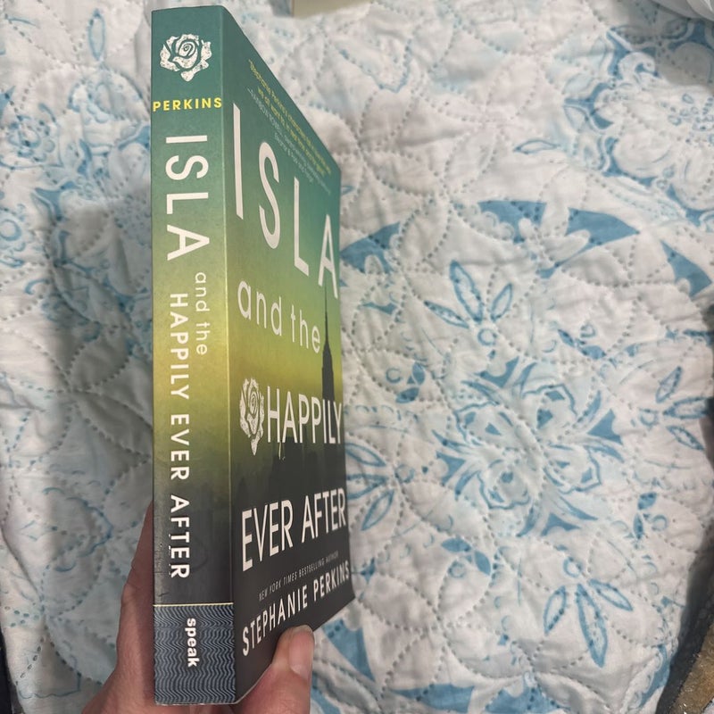 NEW! Isla and the Happily Ever After
