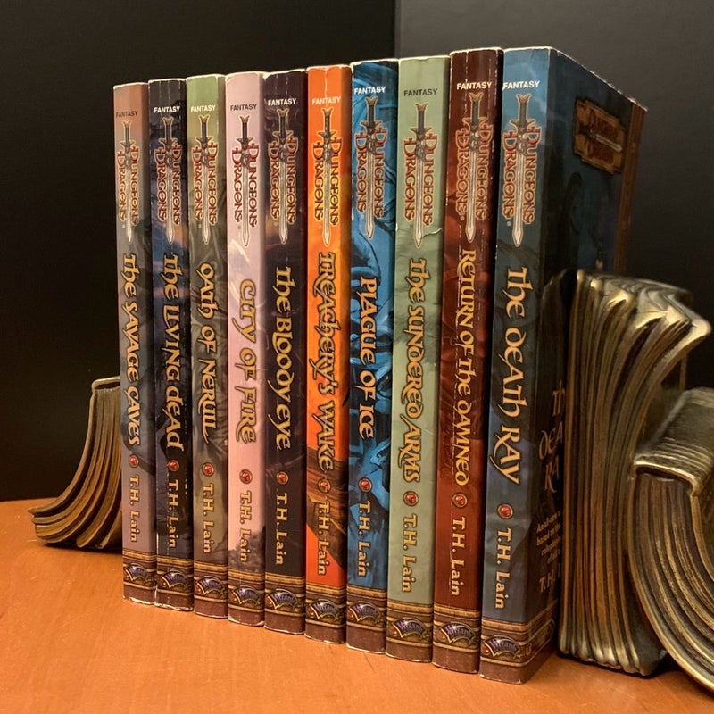 Complete First Edition Iconic Core Dungeons & Dragons Novel Series 1-10: The Savage Caves, The Living Dead, Oath of Nerull, City of Fire, The Bloody Eye, Treachery’s Wake, Plague of Ice, The Sundered Arms, Return of the Damned, The Death Ray