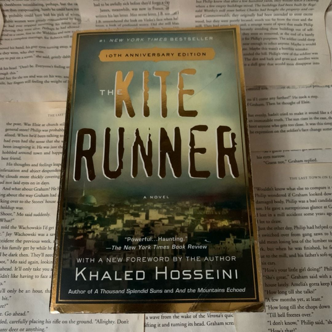 The Kite Runner by Khaled Hosseini, Paperback | Pangobooks