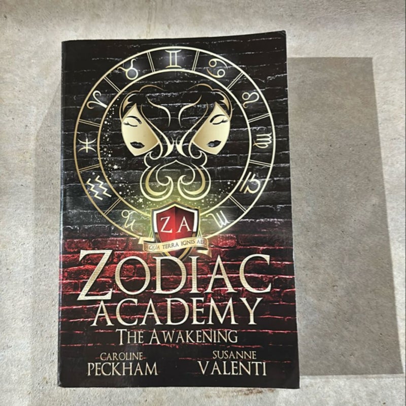 Zodiac Academy 1: The Awakening (Original Covers)