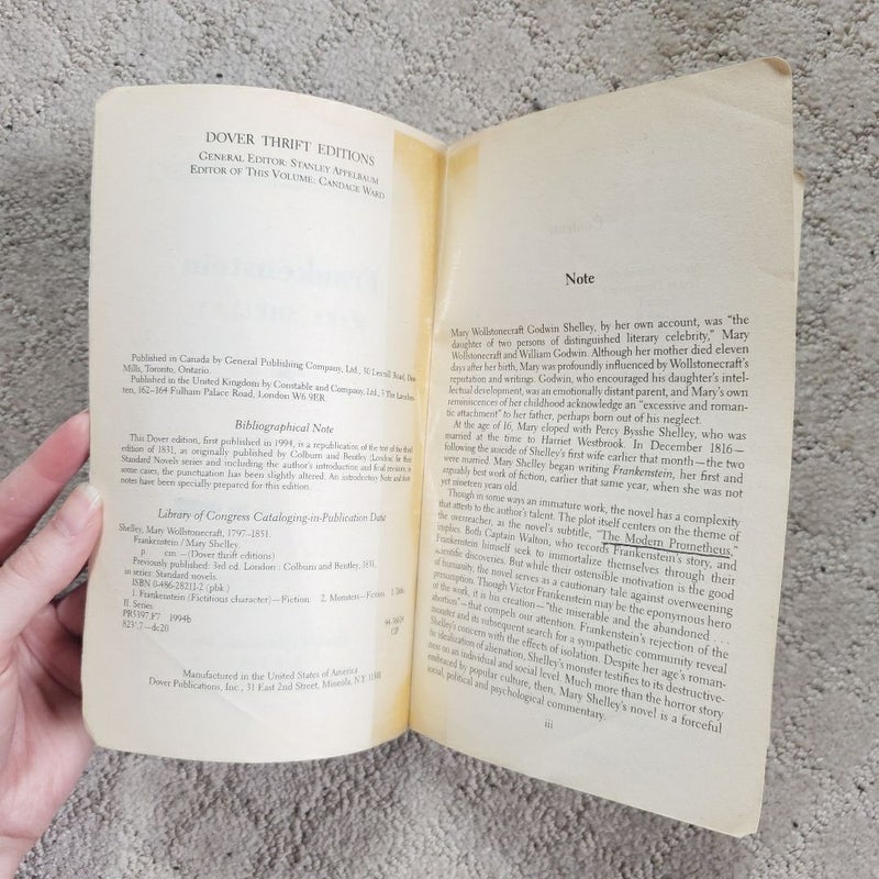 Frankenstein (Dover Thrift Edition, 1994)