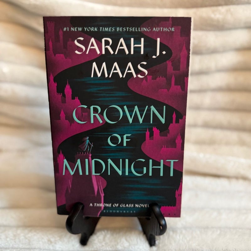 Crown of Midnight