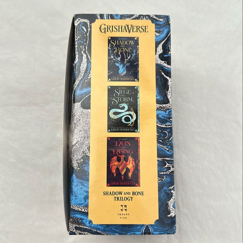 The Shadow and Bone Trilogy Boxed Set