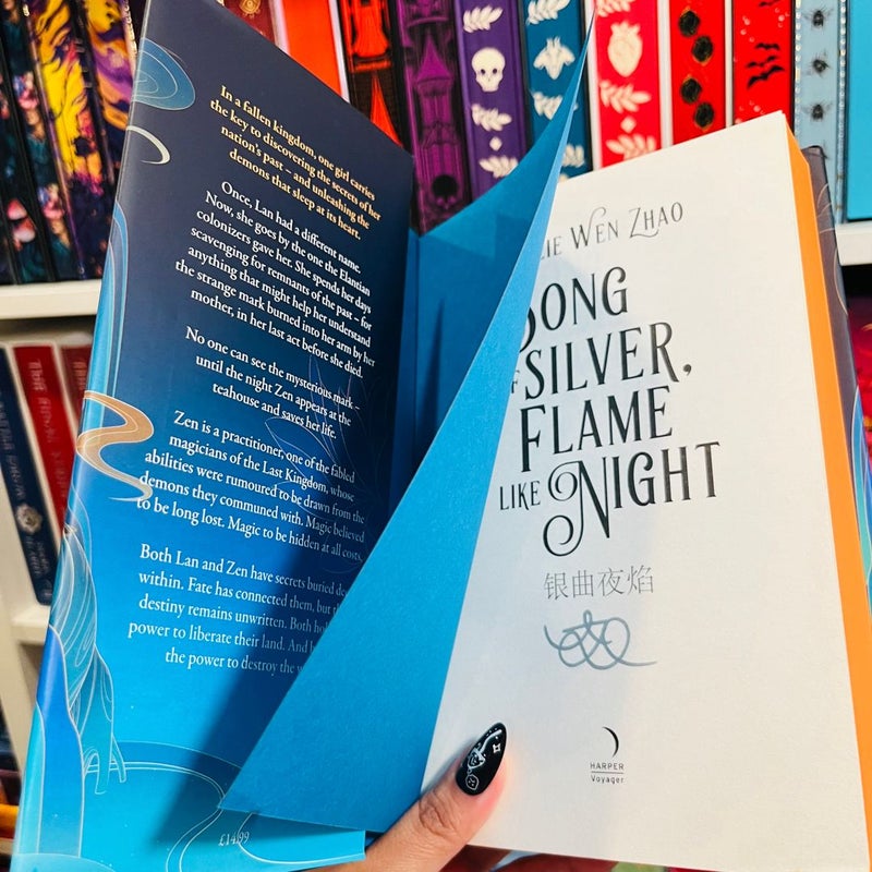 WATERSTONES SIGNED Song of Silver, Flame Like Night