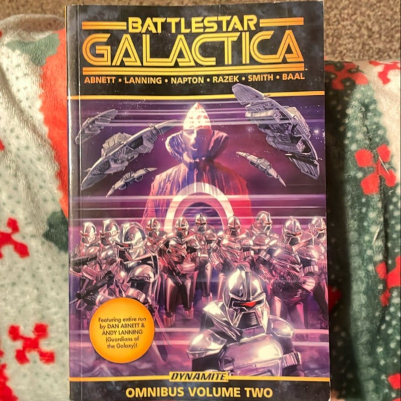 Battlestar Galactica Classic Omnibus Vol. 2