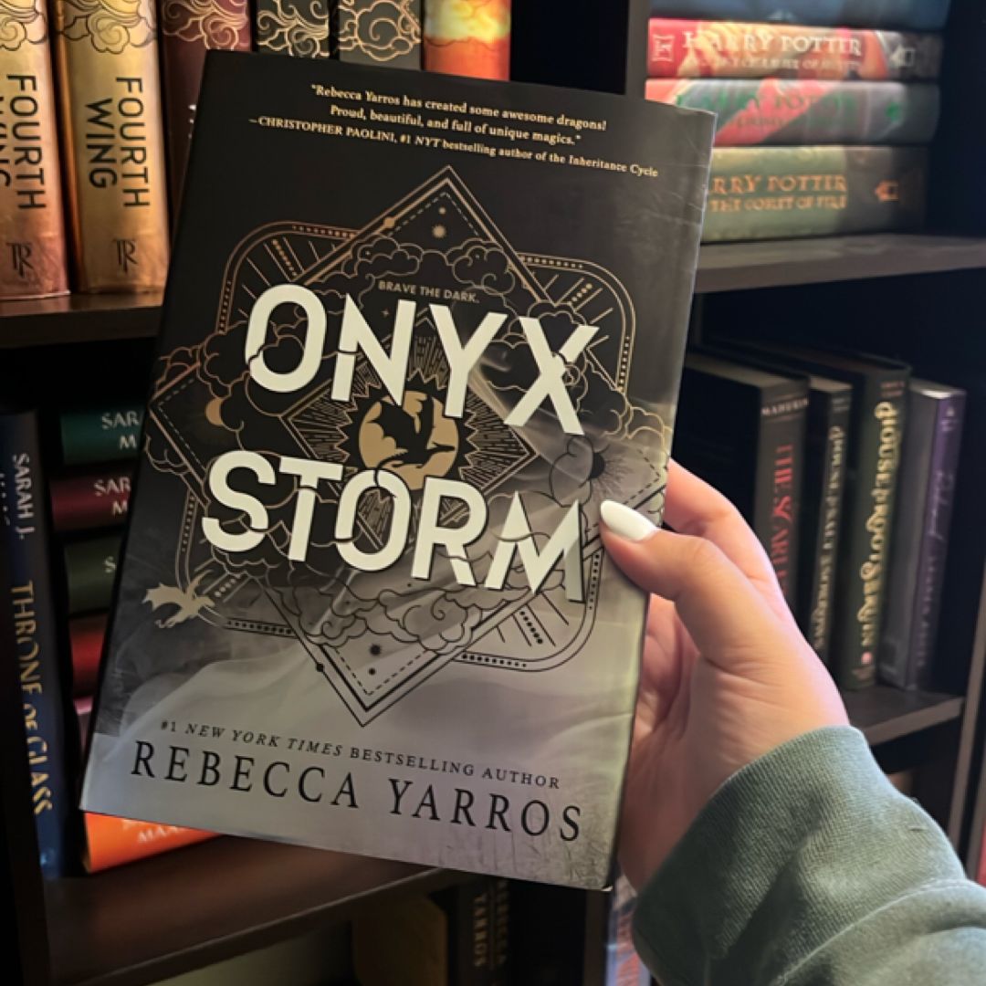 Onyx Storm (Deluxe Edition)