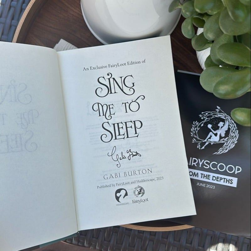 Sing Me To Sleep (Fairyloot)