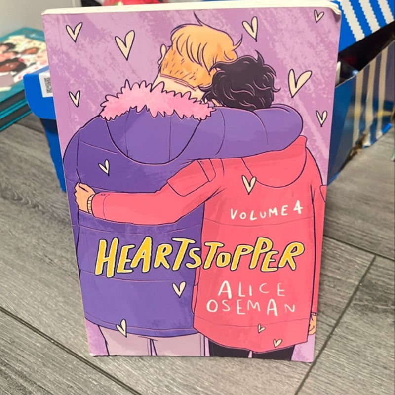 Heartstopper: Volume 4: a Graphic Novel