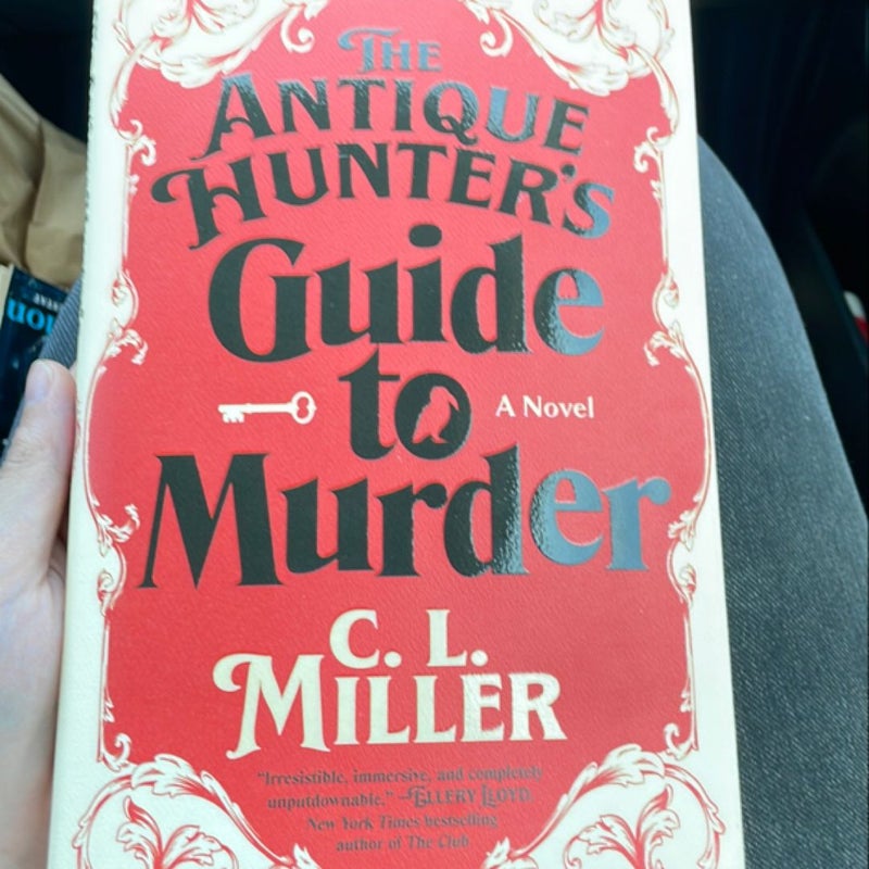 The Antique Hunter's Guide to Murder