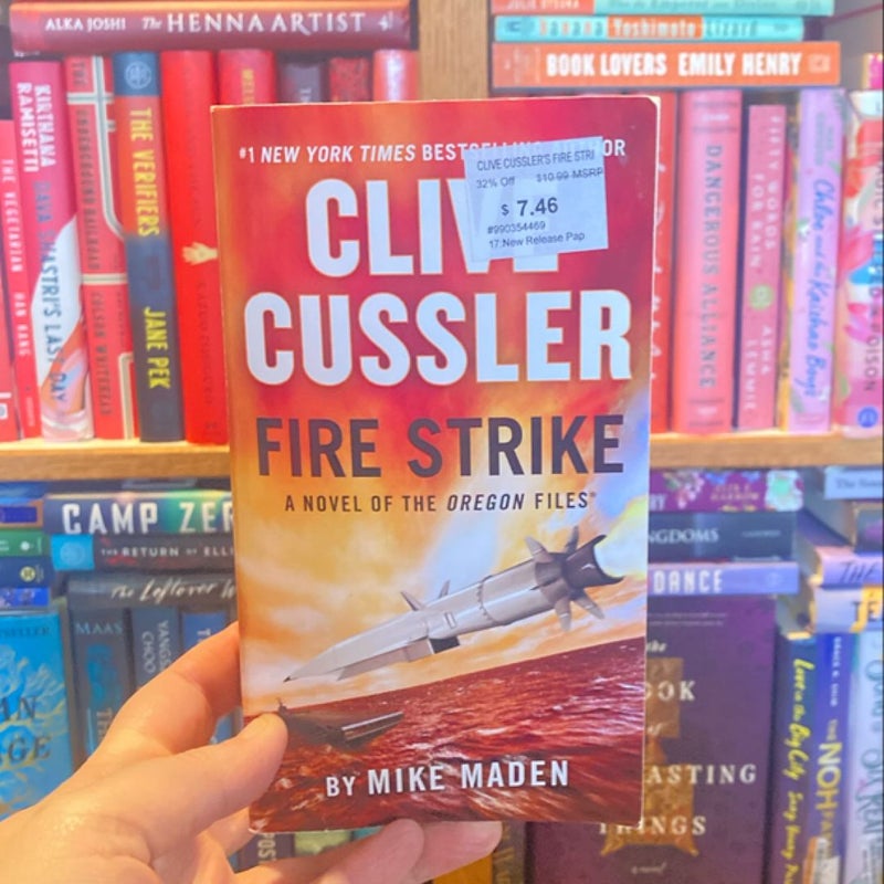 Clive Cussler Fire Strike