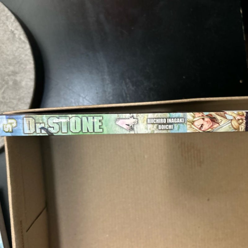 Dr. STONE, Vol. 4