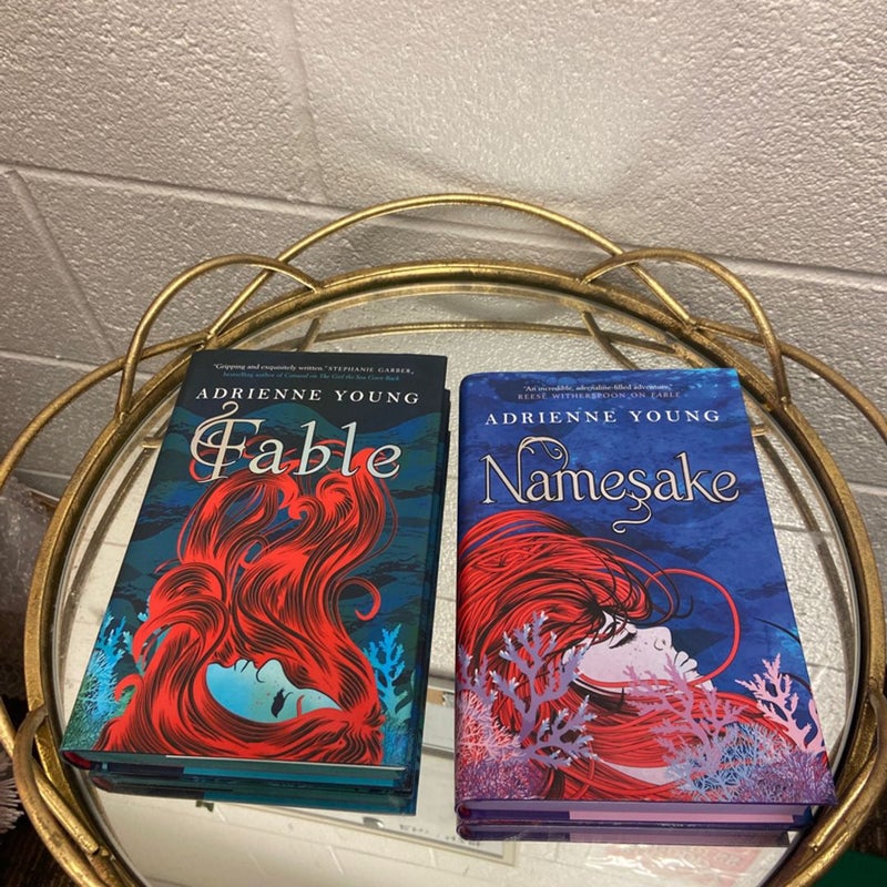 Fable and Namesake Fairyloot Set