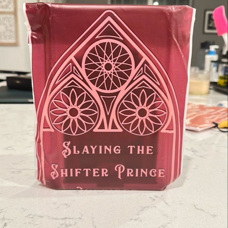 Slaying the Shifter Prince Bookends