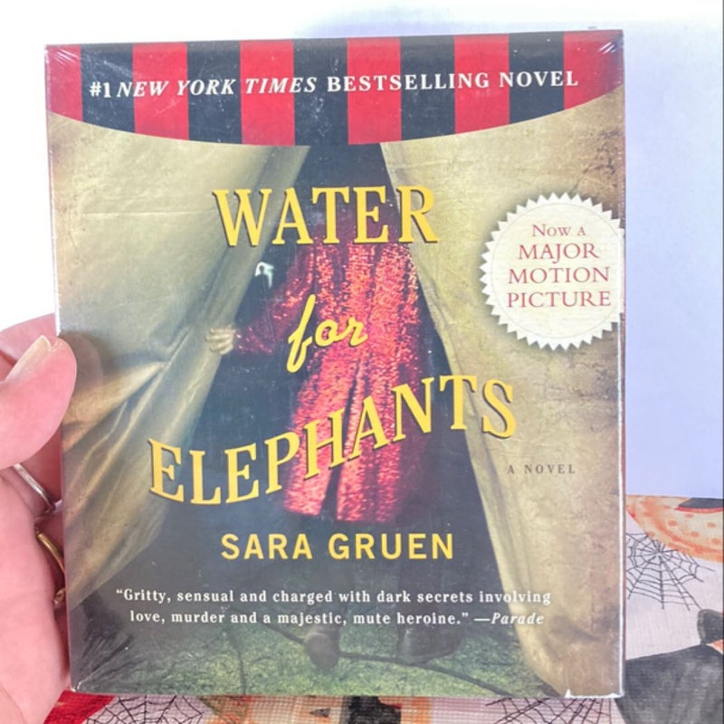 Water for Elephants(Sealed books on CD) 