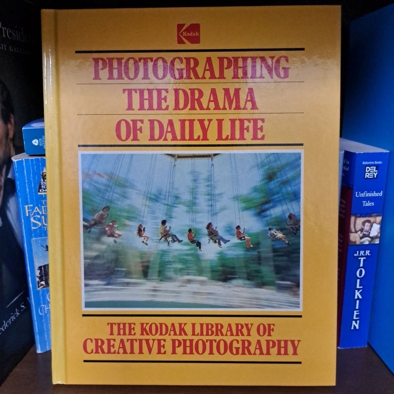 Photographing the Drama of Daily Life