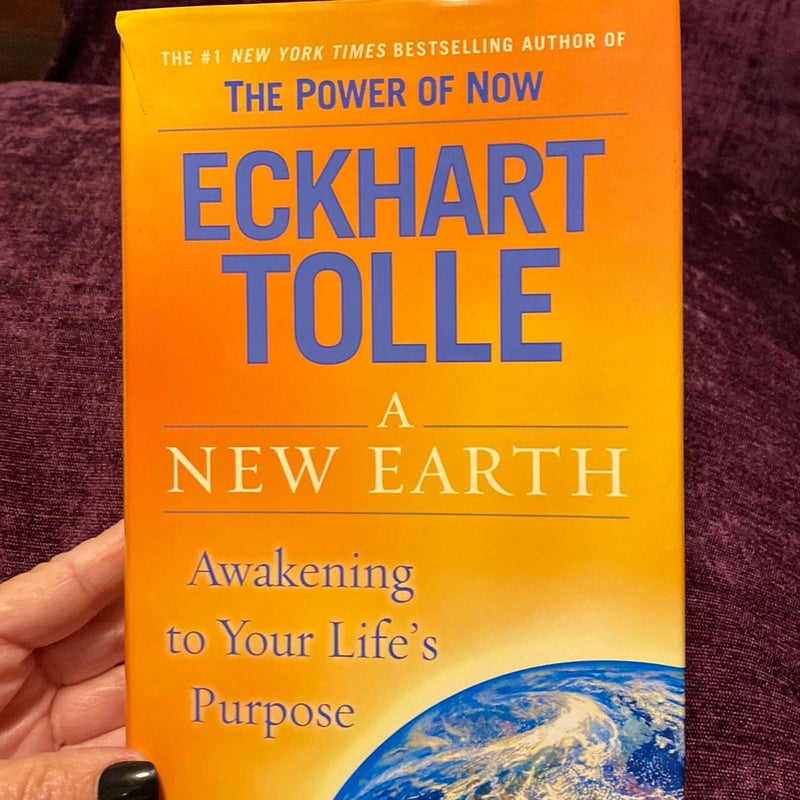 A New Earth by Eckhart Tolle