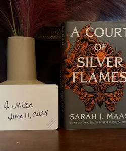 A Court of Silver Flames, B&N edition