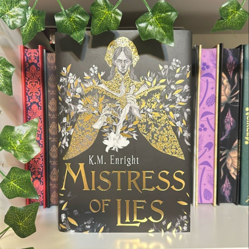 Mistress of Lies (Illumicrate edition)